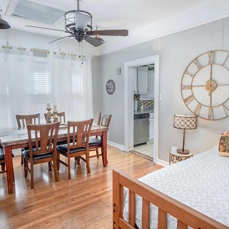 Stunning 3 Bedroom Home Near Dt Alamodome - Riverwalk San Antonio Exterior photo