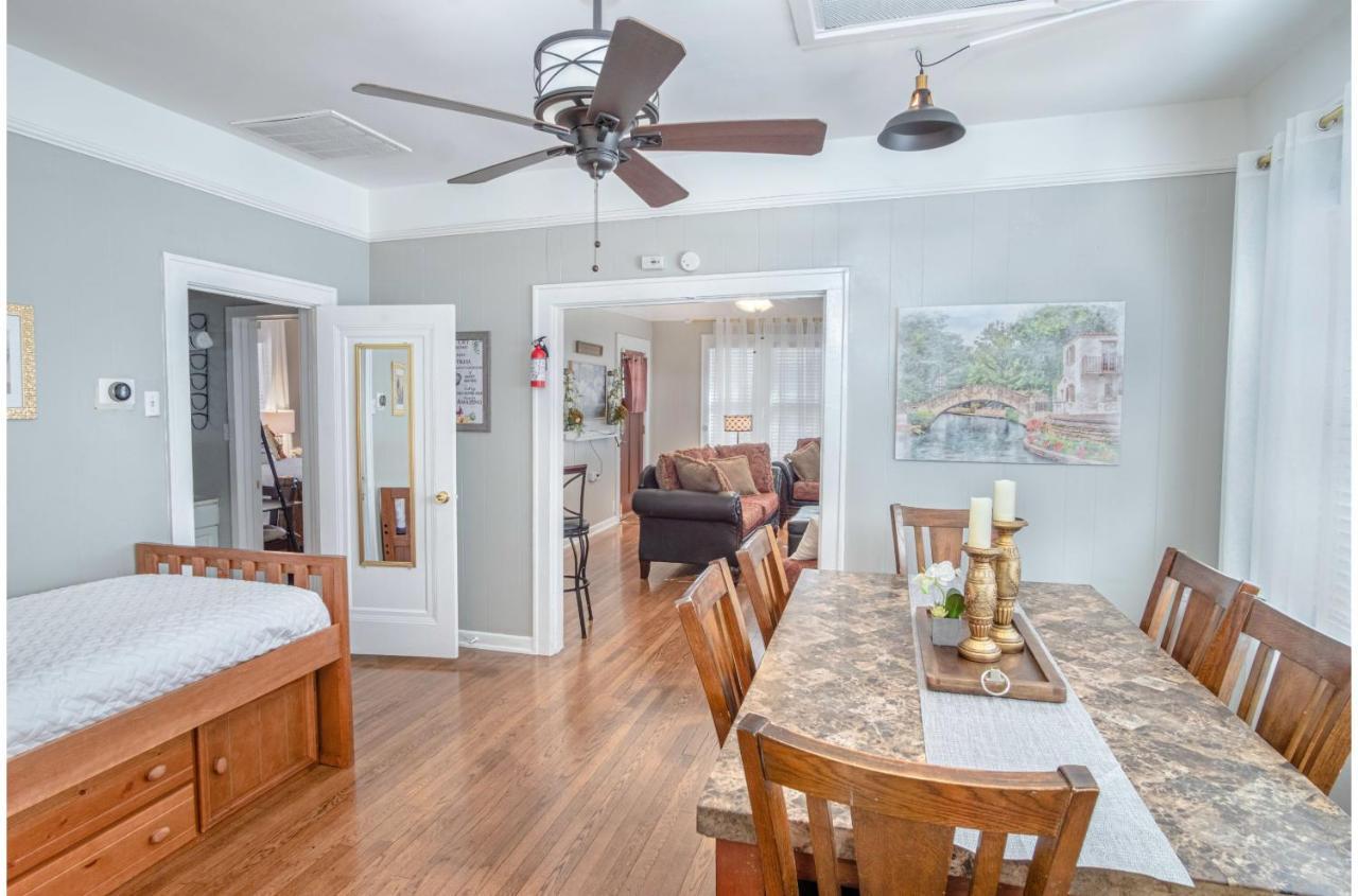 Stunning 3 Bedroom Home Near Dt Alamodome - Riverwalk San Antonio Exterior photo